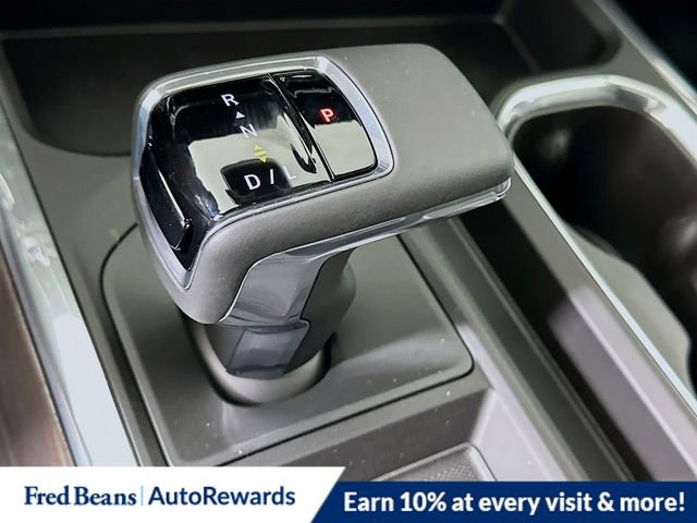 New 2026 GMC Sierra 1500 SLT w/ SLT Convenience Package image 12