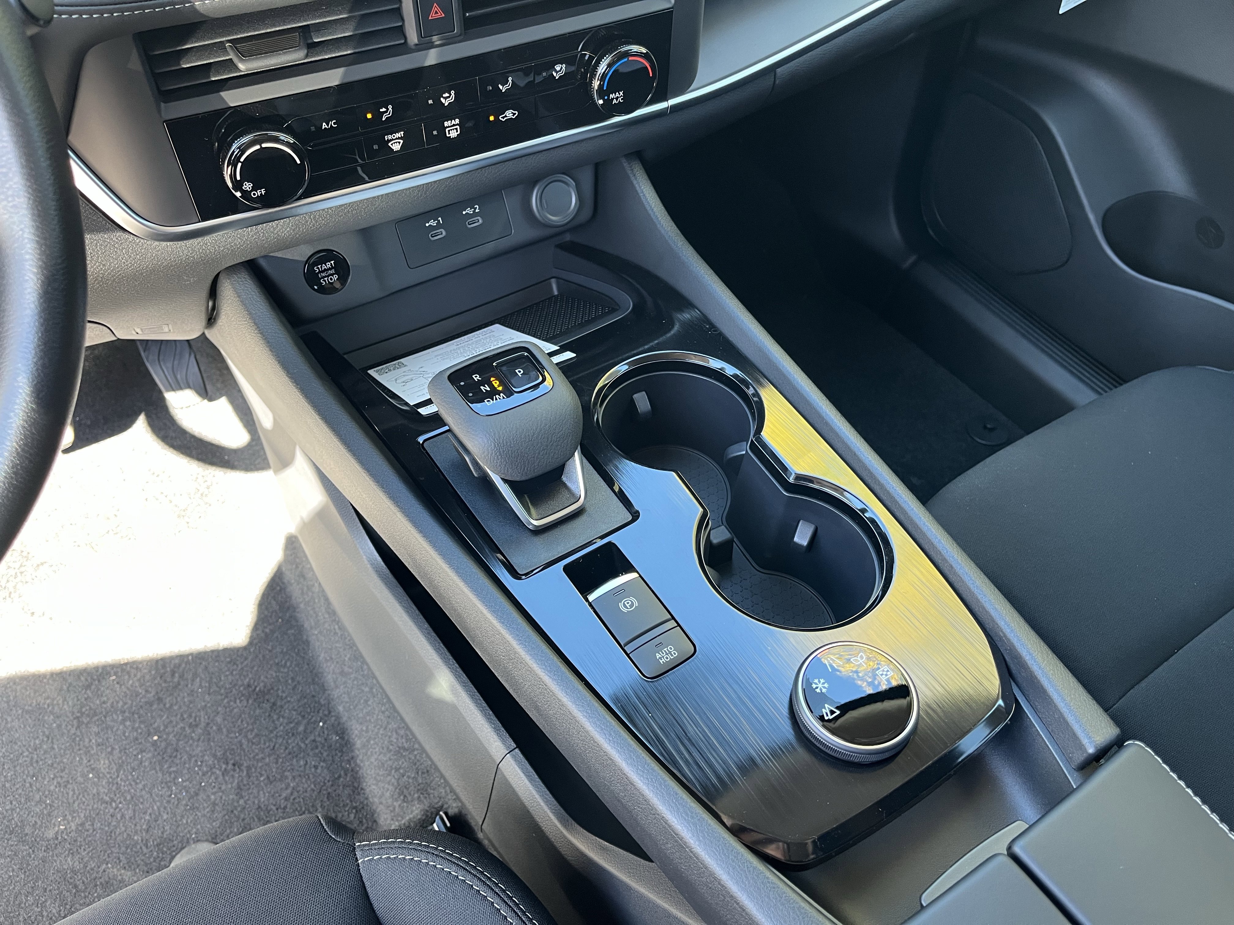 New 2026 Nissan Rogue S image 18