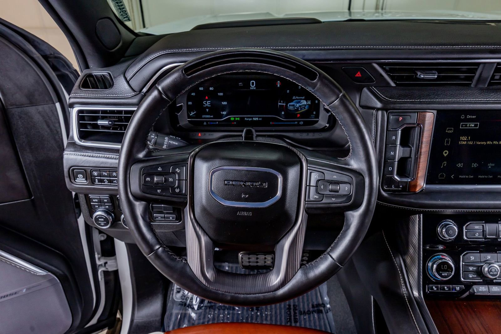 Used 2024 GMC Yukon Denali Ultimate AWD/4WD image 19