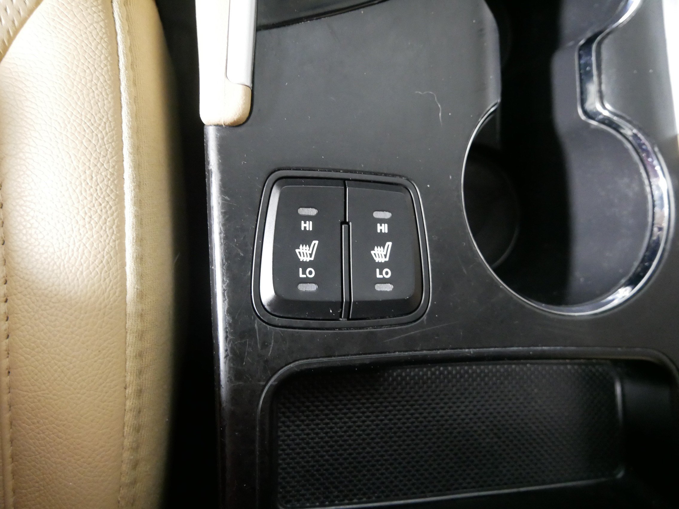 Used 2013 Hyundai Sonata Limited w/ Premium Pkg FWD image 29