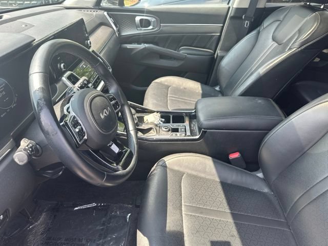 Used 2023 Kia Sorento SX AWD/4WD image 14