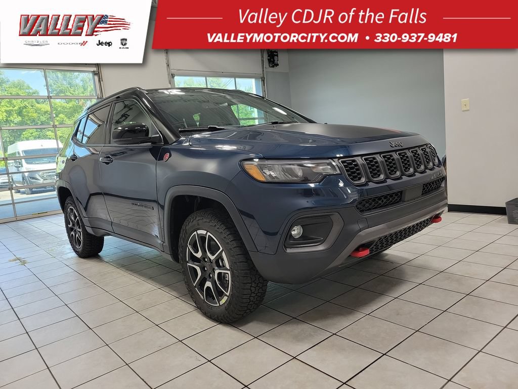 New 2026 Jeep Compass Trailhawk w/ Sun, Sound & Navigation Group AWD/4WD image 1