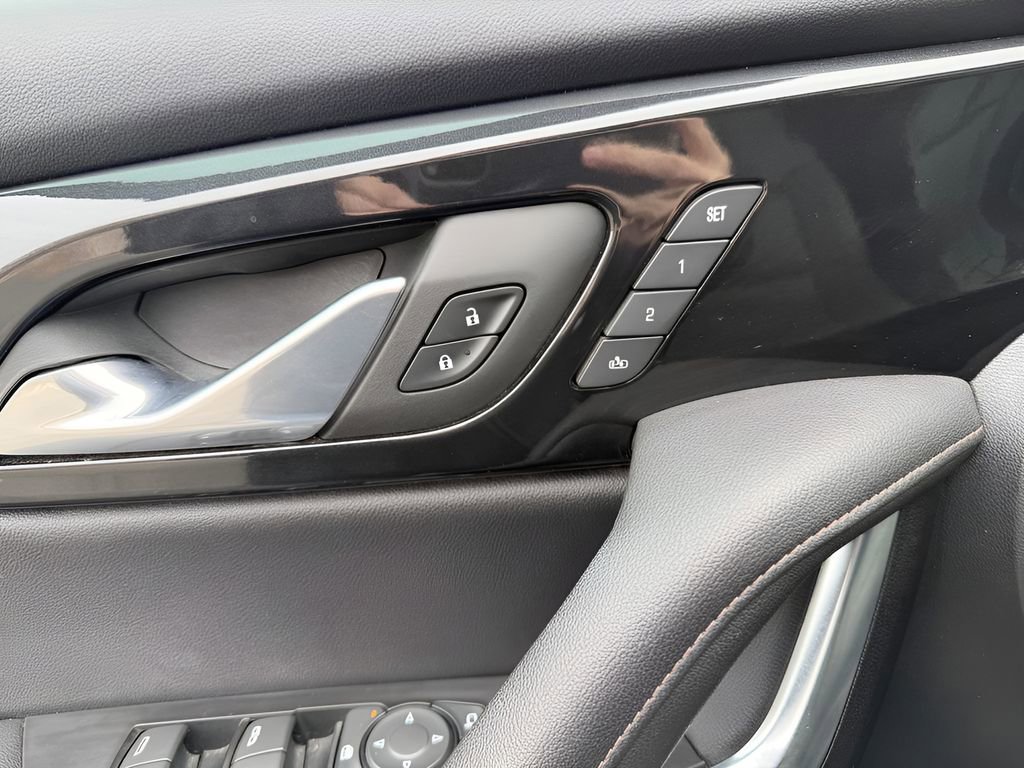 Used 2023 Chevrolet Blazer Premier w/ Enhanced Convenience Package image 17
