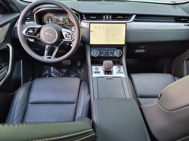 Certified 2026 Jaguar F-PACE R-Dynamic S AWD/4WD image 19