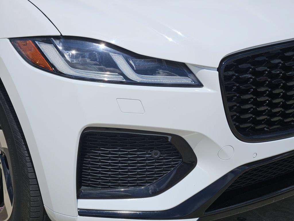 Used 2025 Jaguar F-PACE R-Dynamic S AWD/4WD image 8