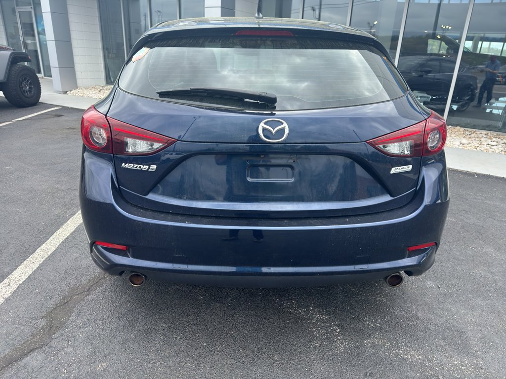 Used 2018 MAZDA MAZDA3 Touring image 6