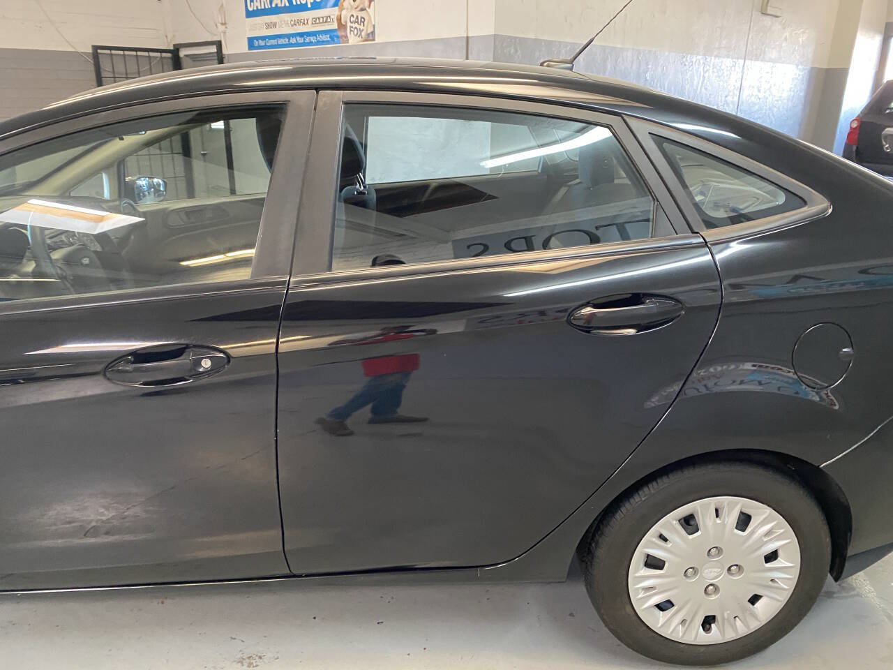 Used 2018 Ford Fiesta S image 14