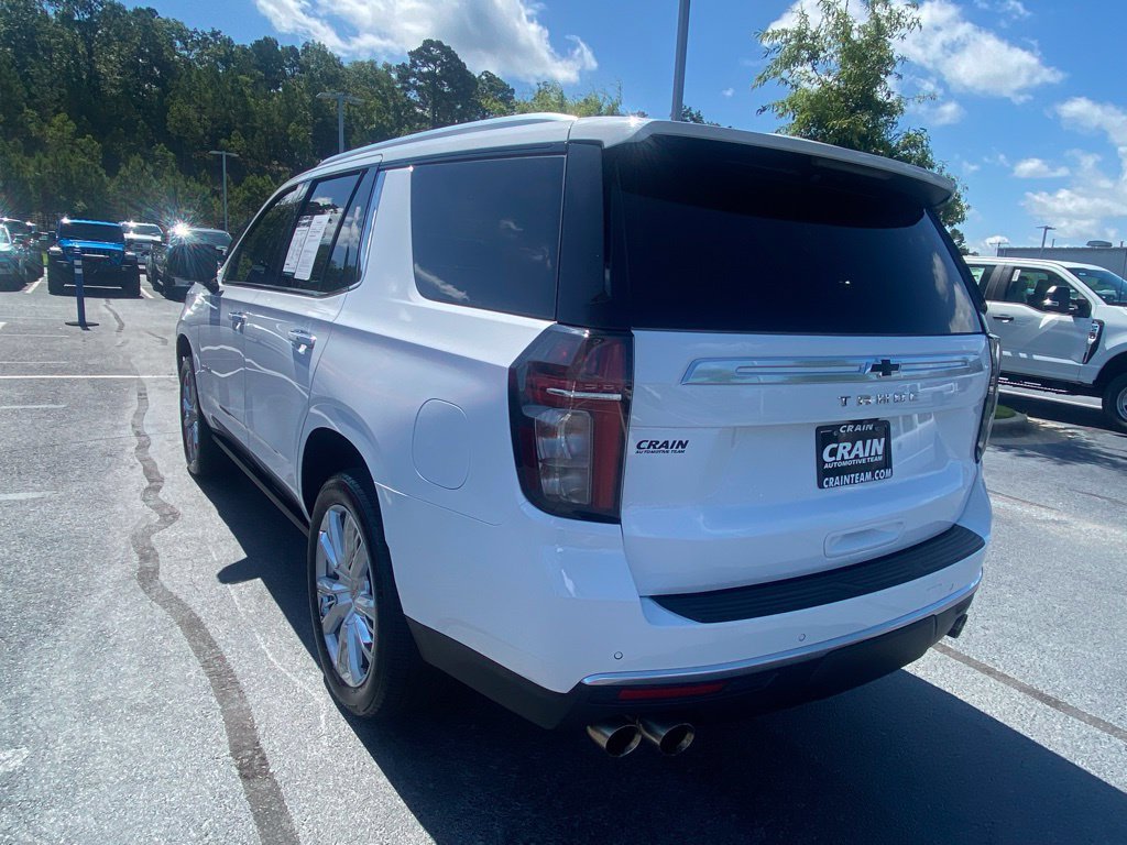 Used 2024 Chevrolet Tahoe High Country w/ Premium Package AWD/4WD image 5