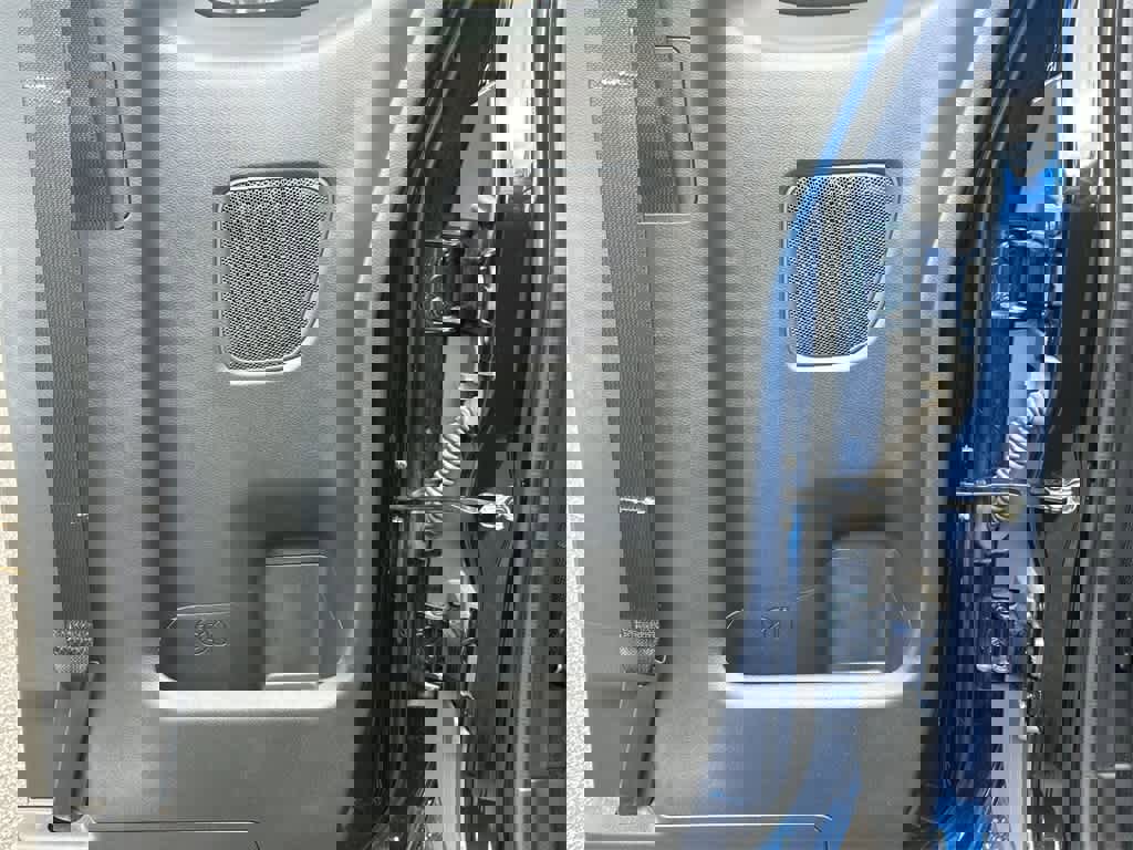 Used 2022 Nissan Frontier SV w/ Technology Package image 14