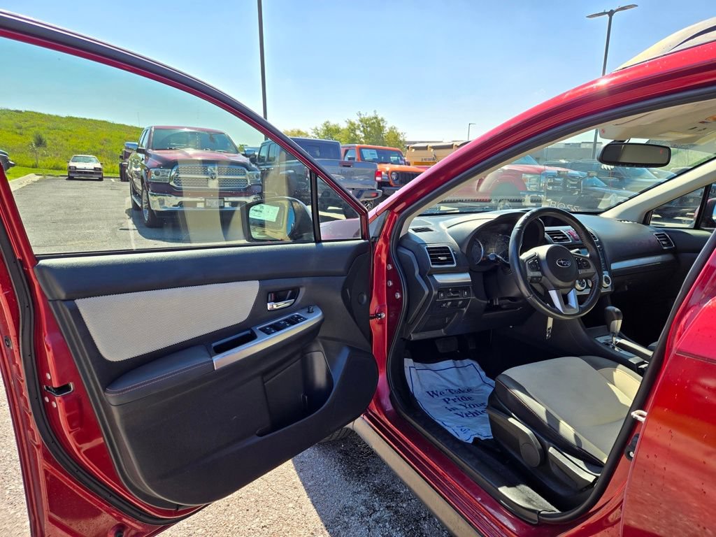 Used 2016 Subaru Crosstrek 2.0i Premium AWD/4WD image 12
