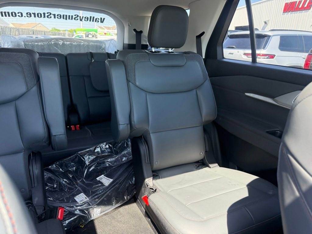 New 2026 Ford Explorer Active w/ Active Comfort Package AWD/4WD image 60