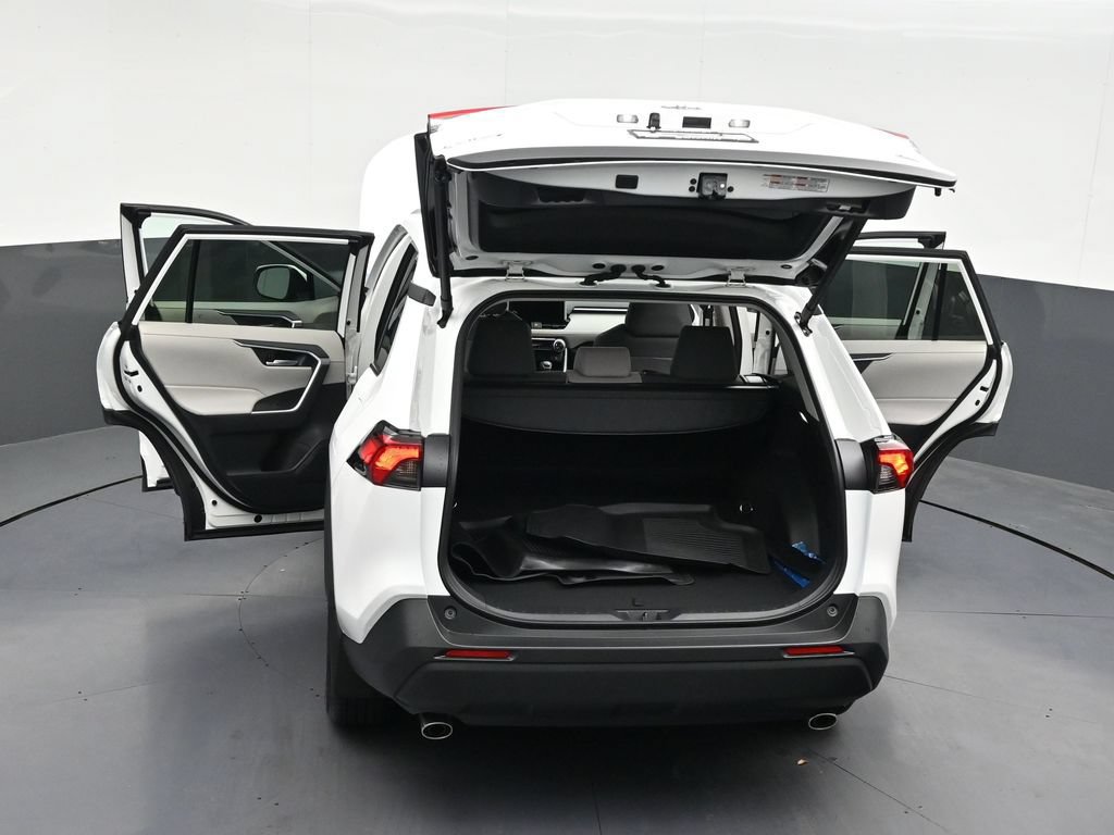 Used 2025 Toyota RAV4 XLE w/ Convenience Package FWD image 35