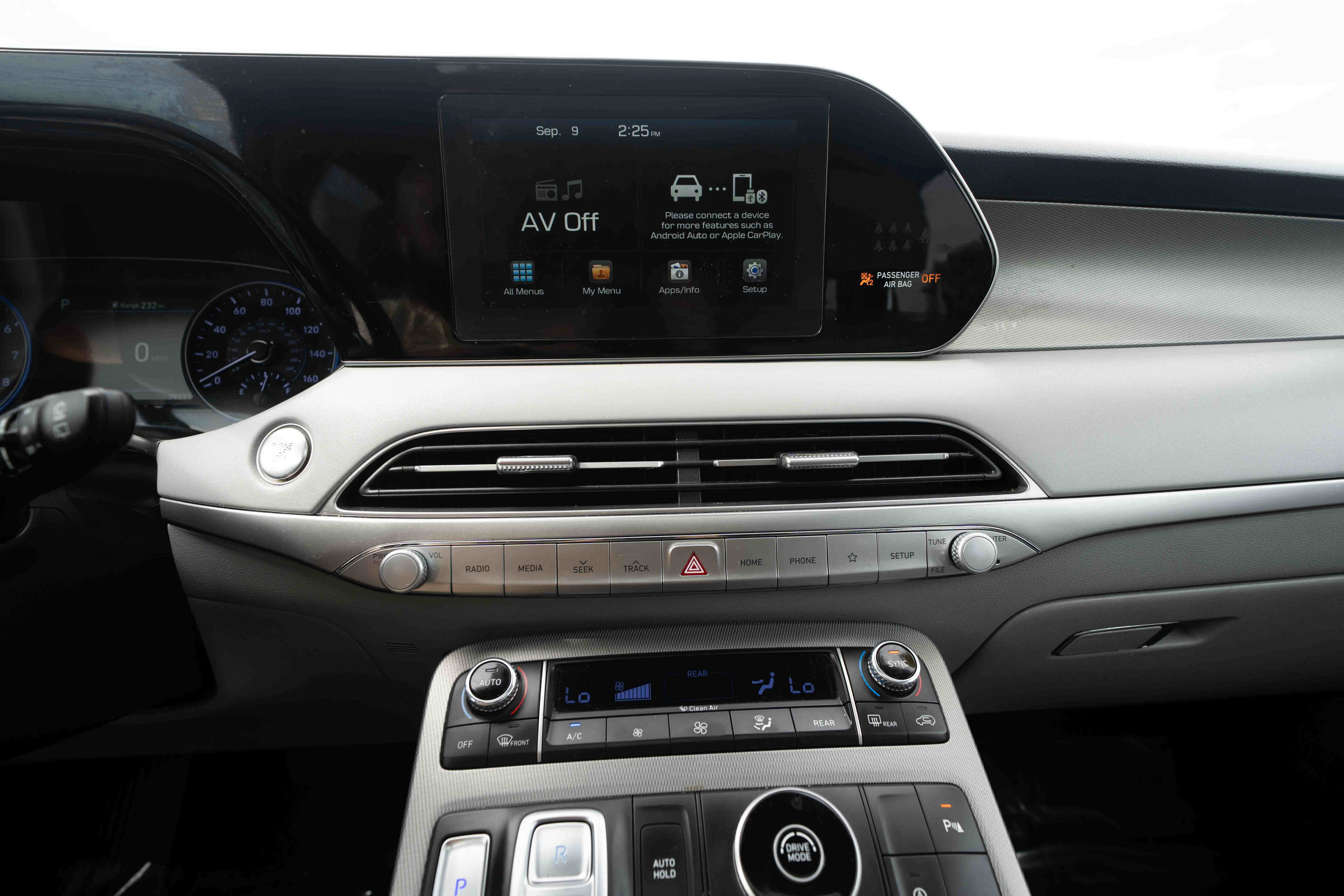 Used 2020 Hyundai Palisade SEL FWD image 17