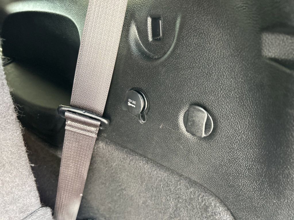 Used 2022 Dodge Durango GT image 35