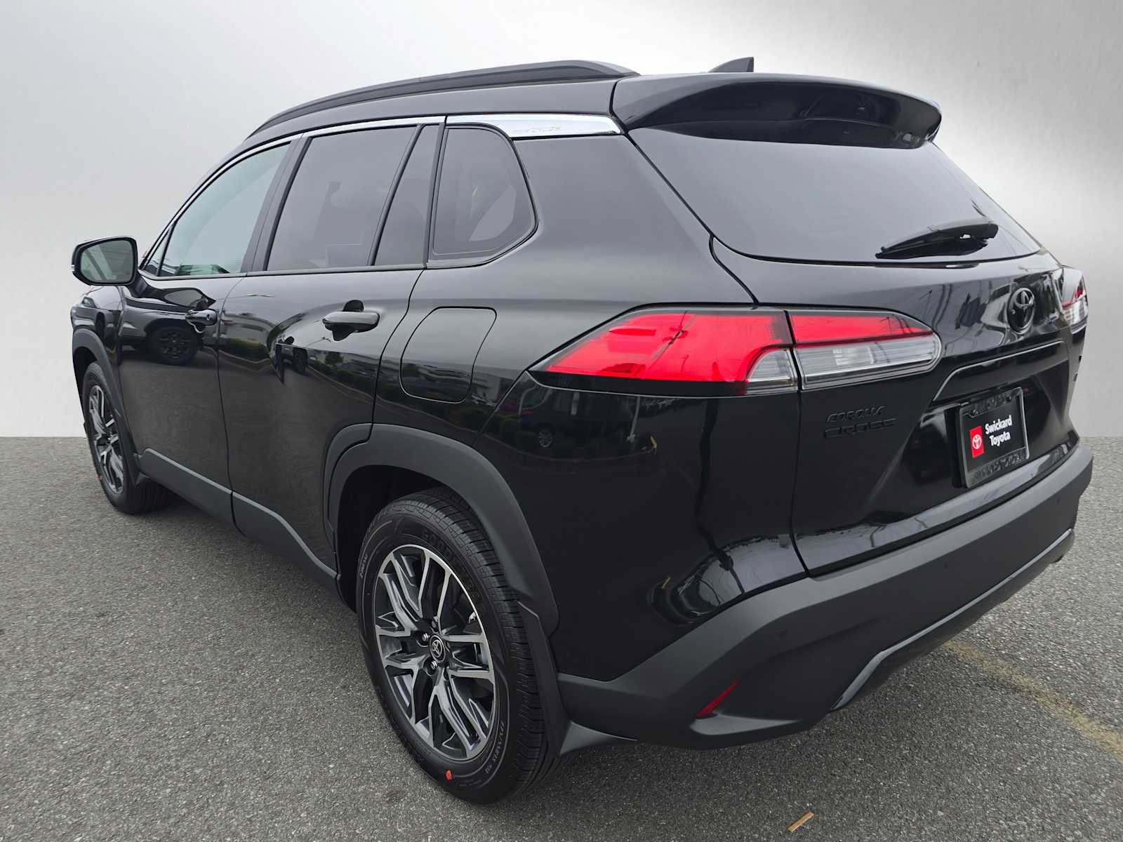 New 2026 Toyota Corolla Cross XLE AWD/4WD image 5