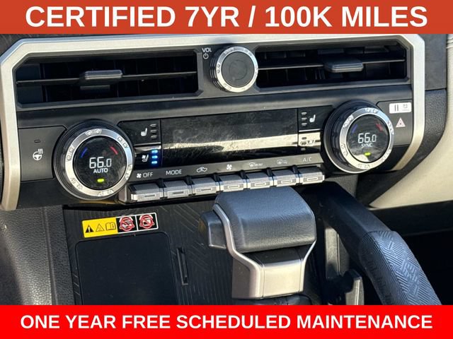 Used 2025 Toyota Tacoma Limited AWD/4WD image 22