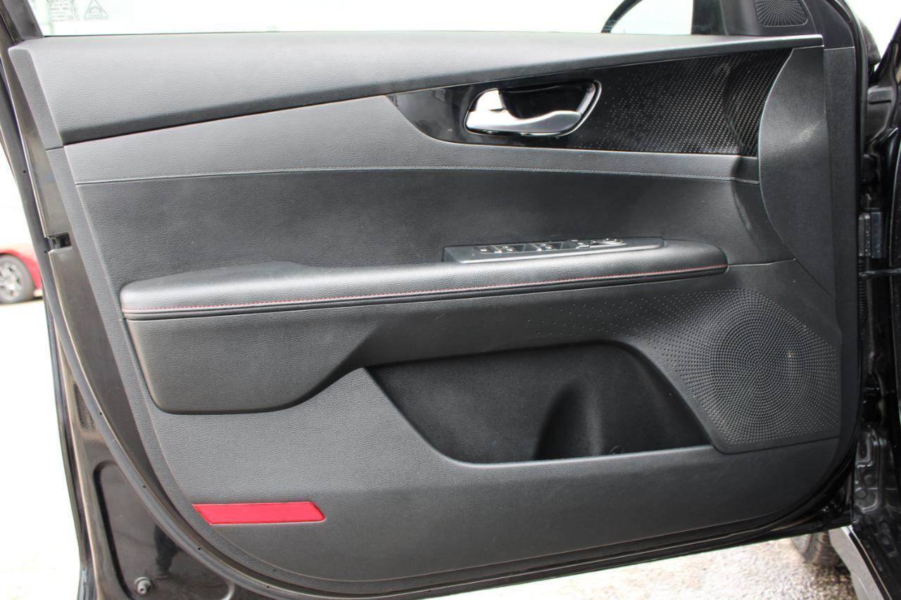 Used 2021 Kia Forte GT image 14