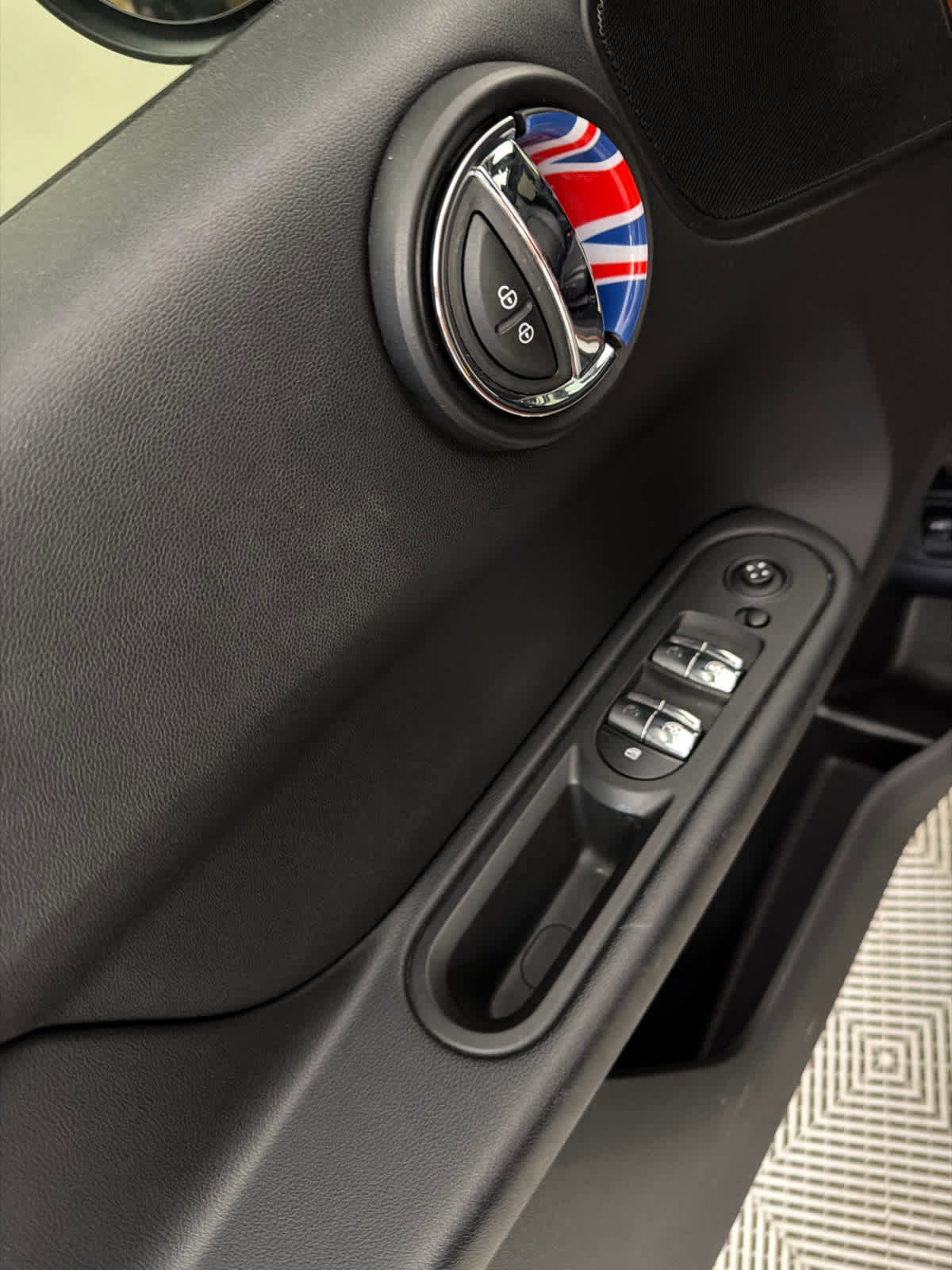 Used 2018 MINI Cooper Countryman image 23