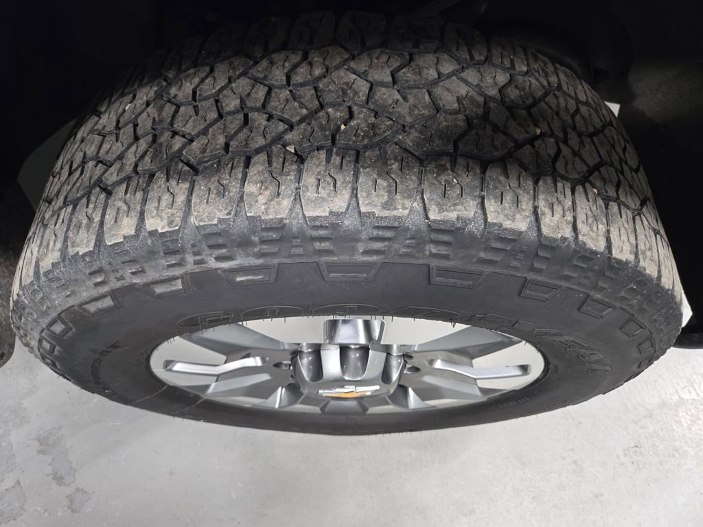 Used 2023 Chevrolet Silverado 2500 Custom w/ Custom Value Package image 48