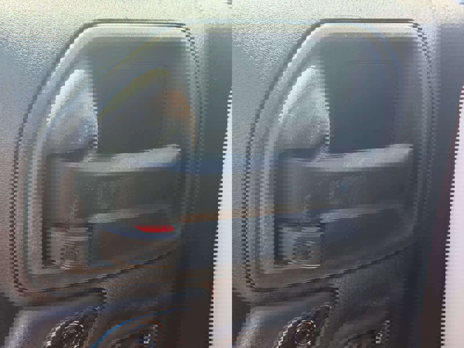 Used 2017 Jeep Wrangler Unlimited Sahara w/ Connectivity Group image 10