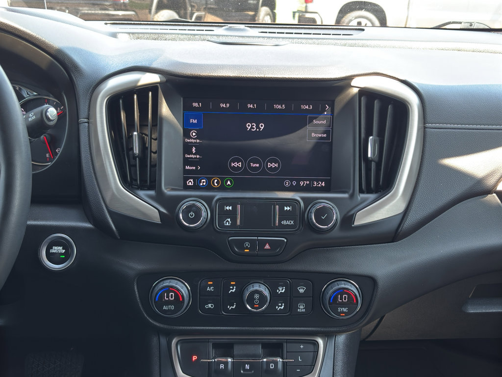 Used 2023 GMC Terrain Denali w/ Denali Premium Package AWD/4WD image 12