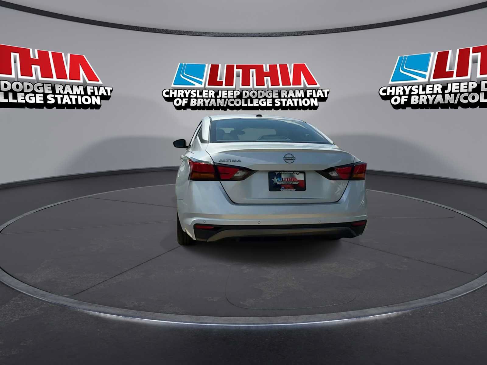 Used 2026 Nissan Altima 2.5 SV FWD image 7