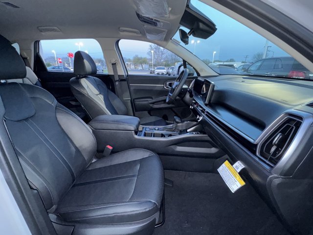 New 2026 Kia Sorento S FWD image 10
