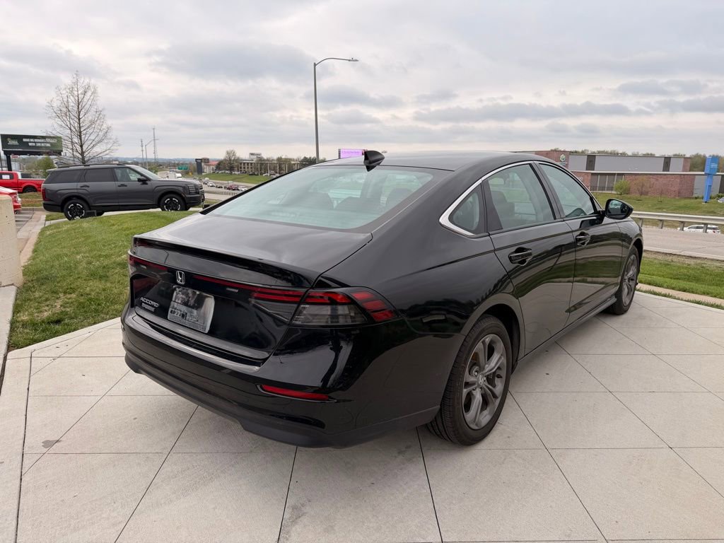 Used 2024 Honda Accord EX image 5