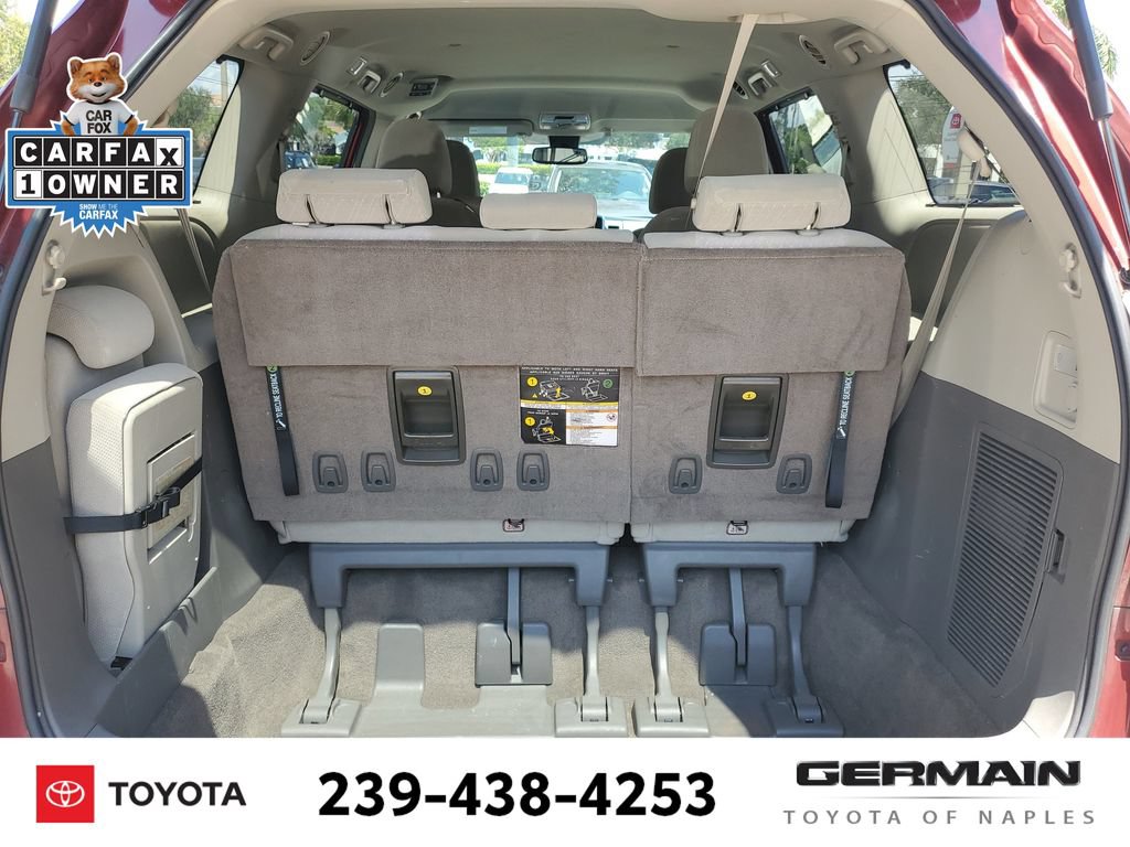 Certified 2018 Toyota Sienna LE FWD image 24