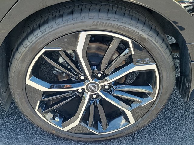 Certified 2023 Nissan Altima 2.5 SR w/ SR Premium Package FWD image 9