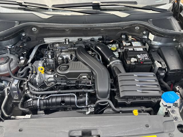 Certified 2023 Volkswagen Taos SEL AWD/4WD image 24