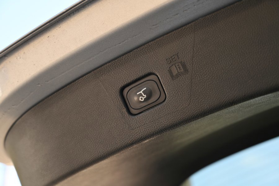 Used 2024 Ford Edge Titanium image 19