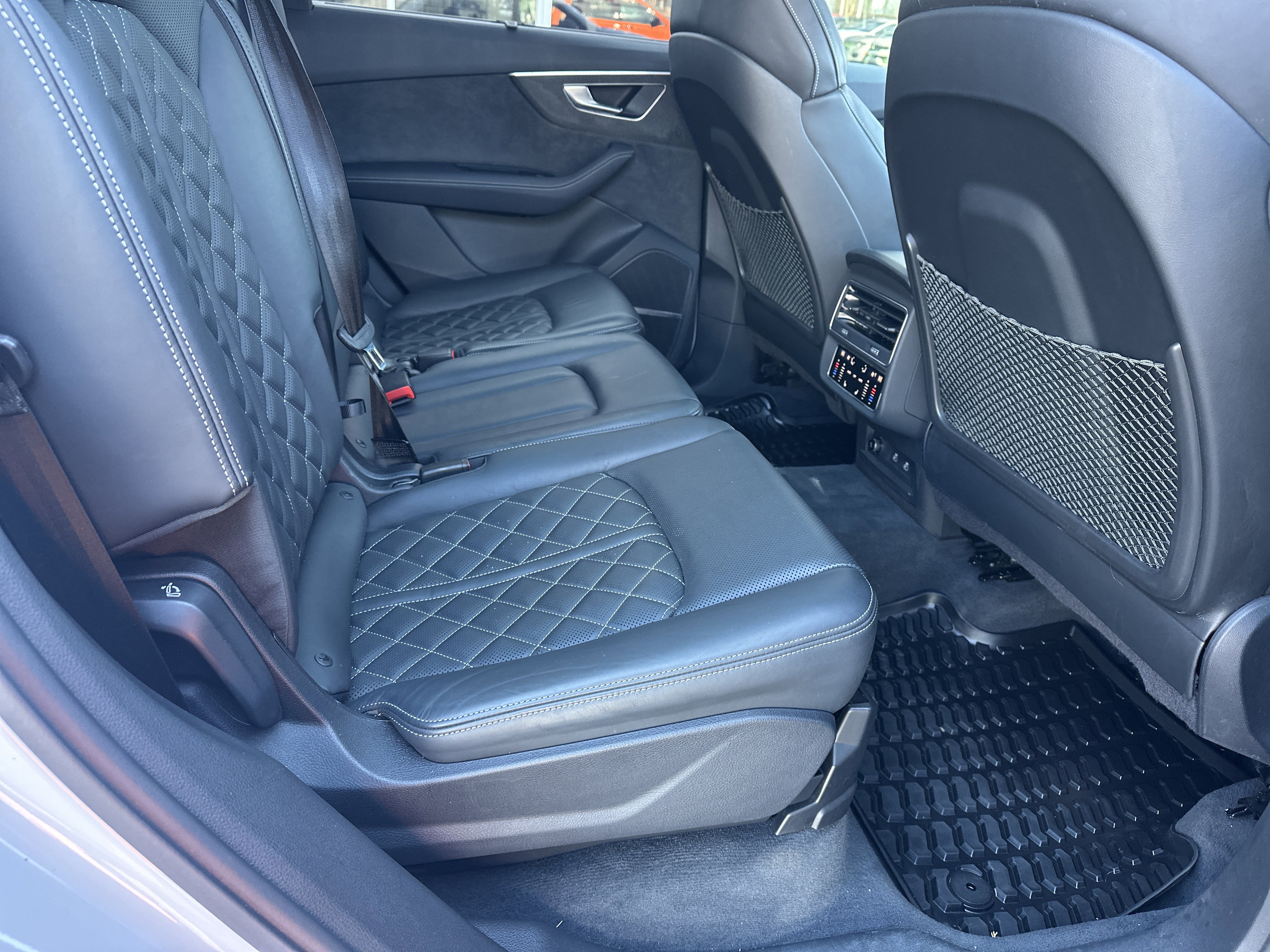 Used 2023 Audi SQ7 Premium Plus image 17