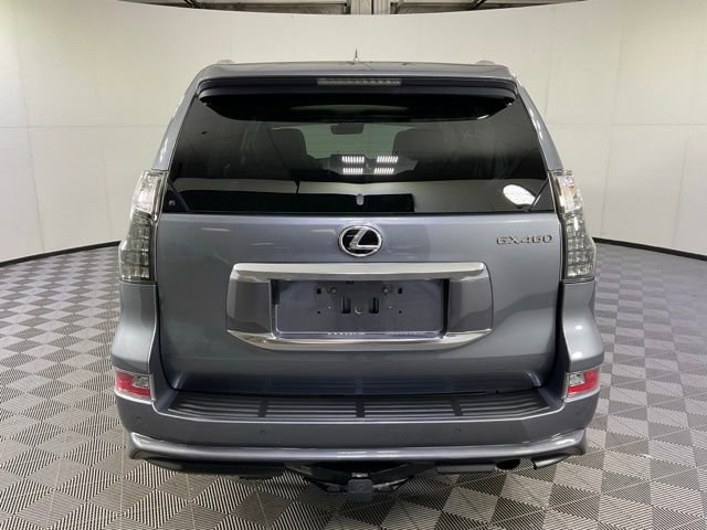 Used 2023 Lexus GX 460 Premium w/ Accessory Package image 5