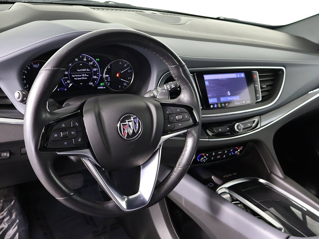 Used 2024 Buick Enclave Premium image 27
