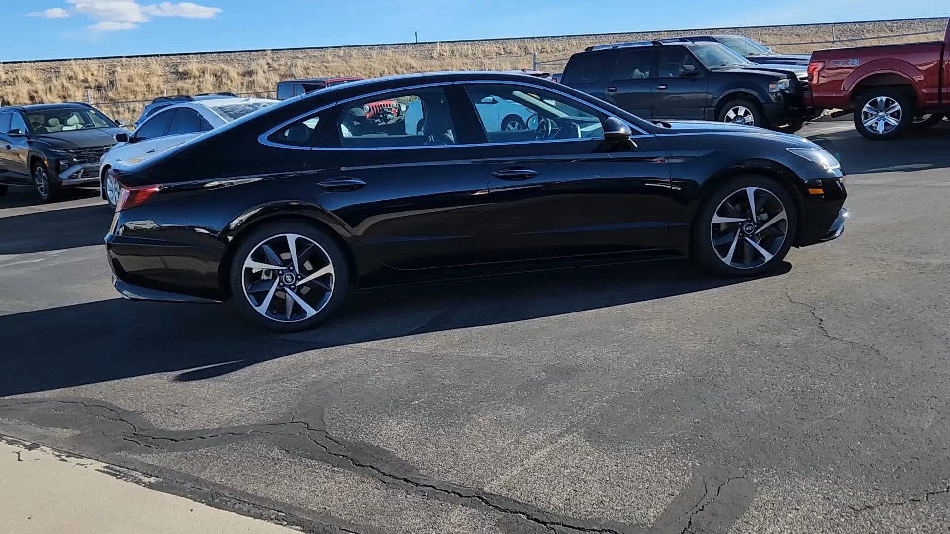 Used 2023 Hyundai Sonata SEL Plus image 3