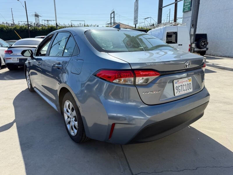 Used 2023 Toyota Corolla LE image 4