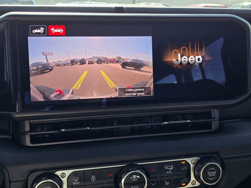 Used 2024 Jeep Wrangler Unlimited Rubicon image 33