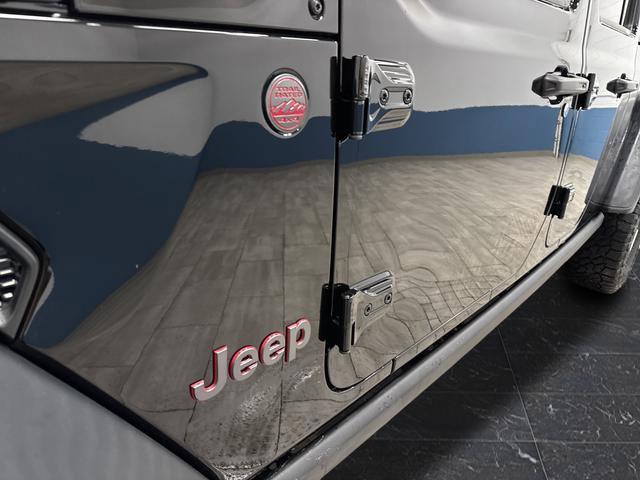 Used 2024 Jeep Gladiator Rubicon w/ Technology Group image 36