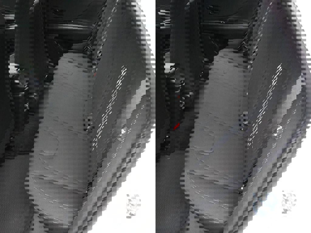 New 2025 Hyundai Elantra Sport image 10