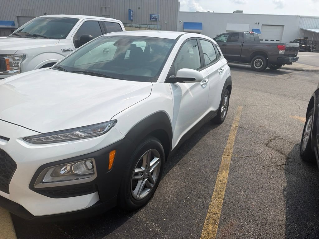 Used 2021 Hyundai Kona SE FWD image 1