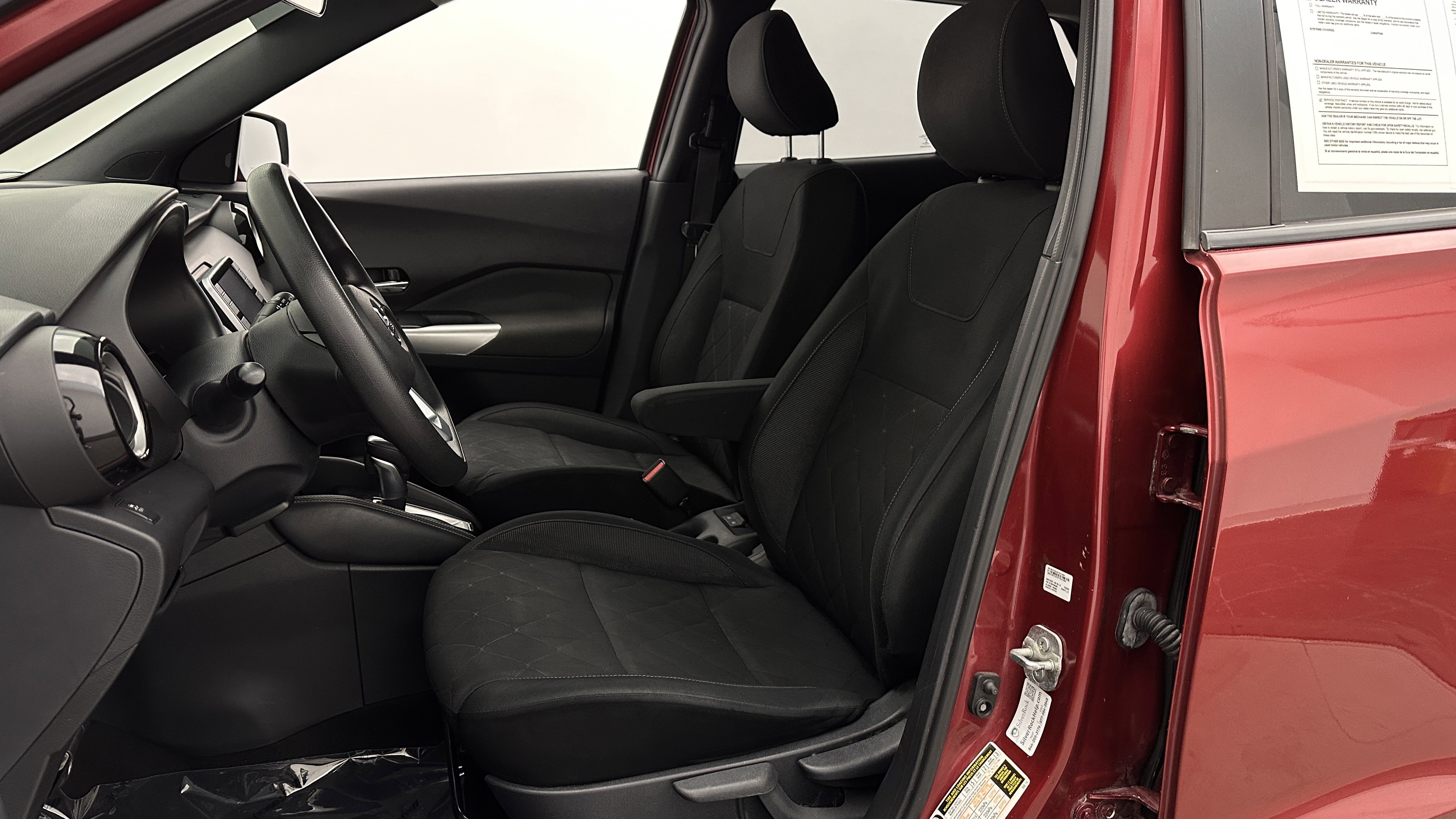 Used 2019 Nissan Kicks SV FWD image 18
