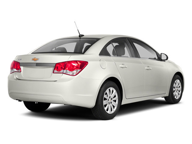 Used 2013 Chevrolet Cruze LT w/ RS Package FWD image 2