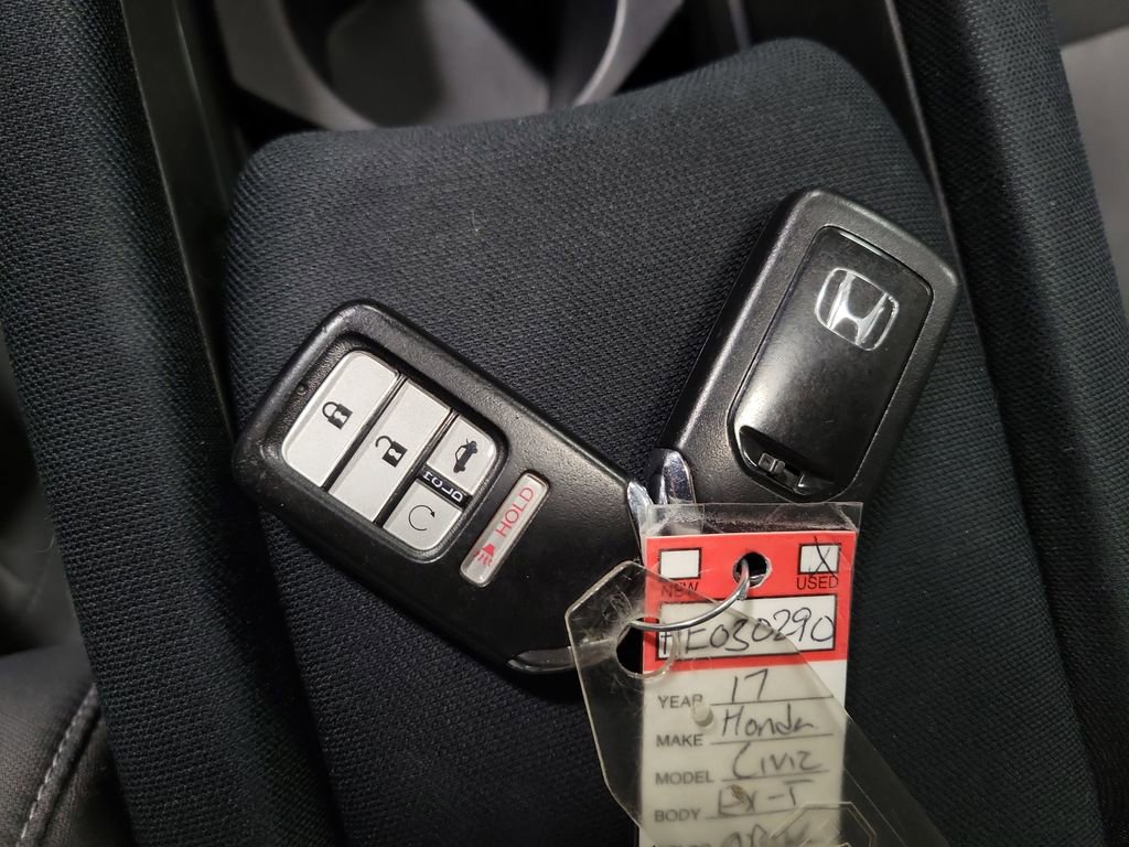 Used 2017 Honda Civic EX-T image 16
