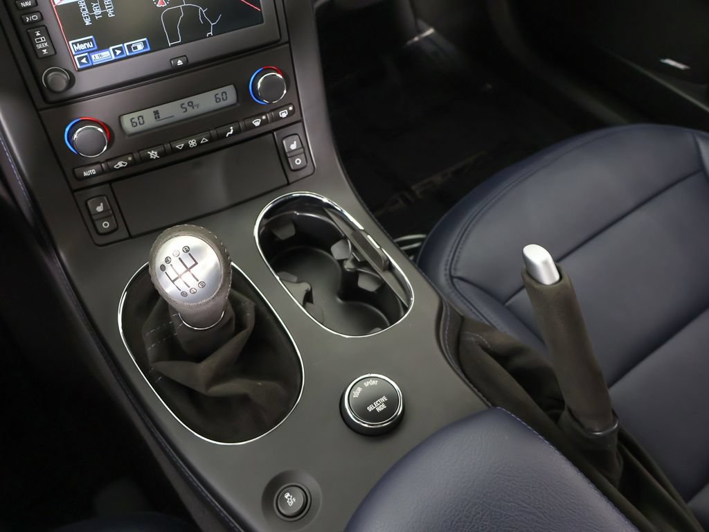 Used 2013 Chevrolet Corvette 427 w/ 1SC Preferred Equipment Group RWD image 38