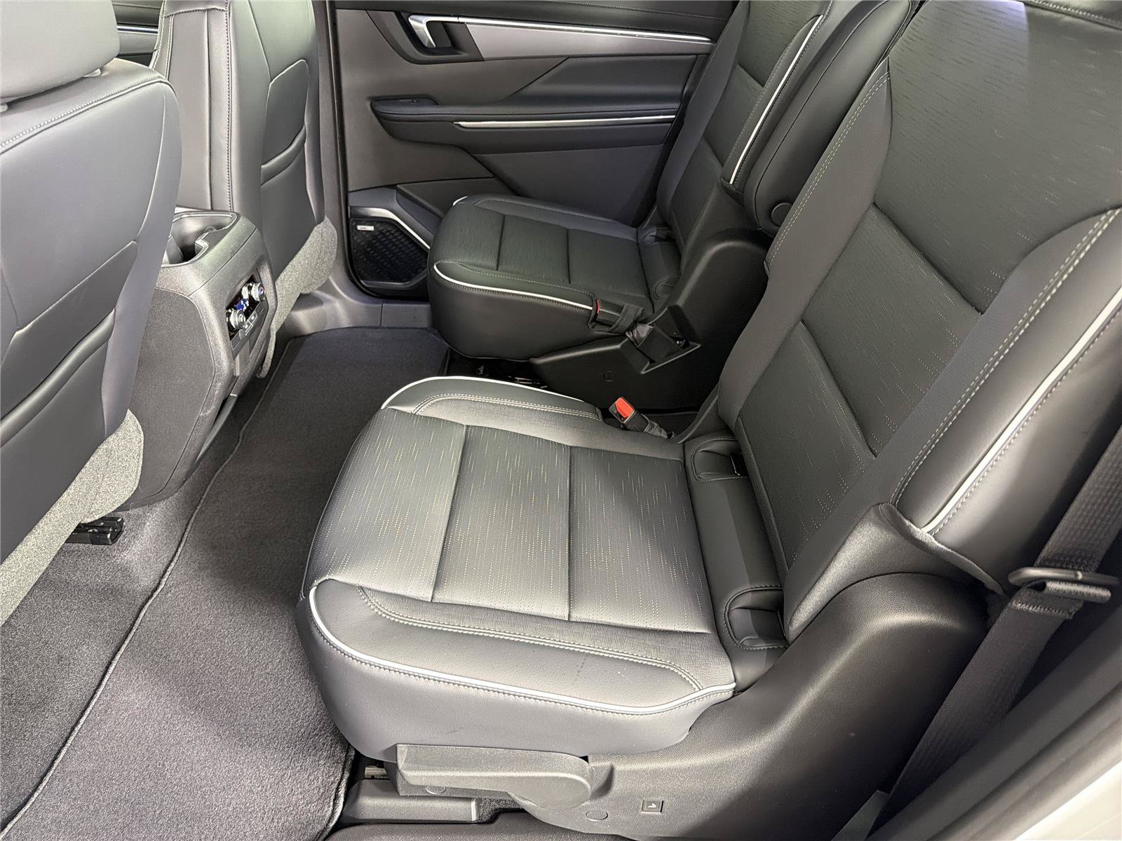 New 2026 Buick Enclave Sport Touring w/ Power Package FWD image 19