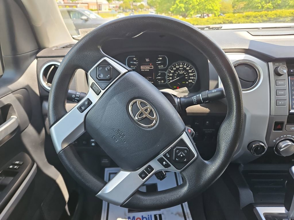 Used 2018 Toyota Tundra SR5 w/ TRD Off Road Package AWD/4WD image 15