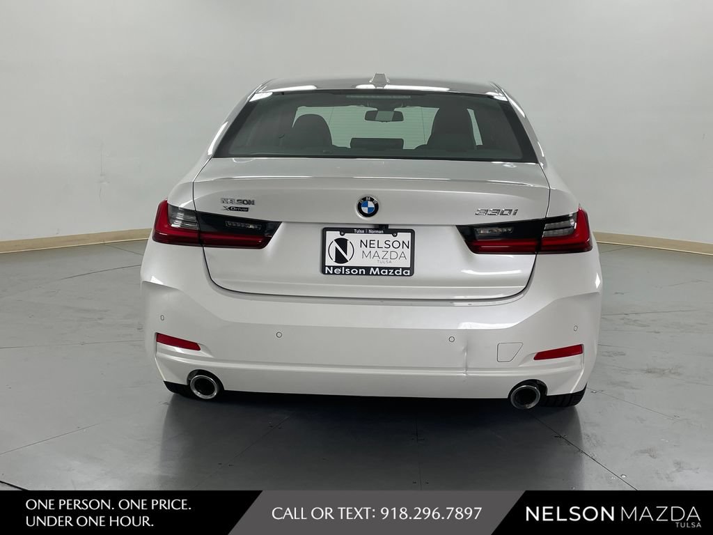 Used 2024 BMW 330i xDrive Sedan AWD/4WD image 7