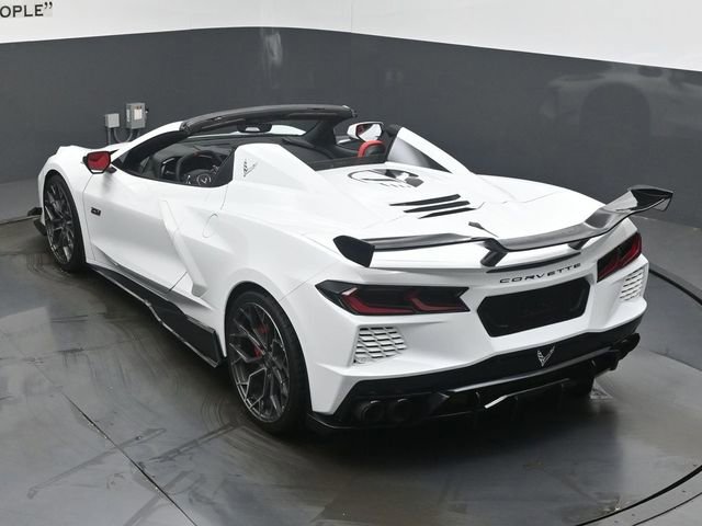 Used 2023 Chevrolet Corvette Stingray Convertible w/ Chrome Exterior Badge Package RWD image 40