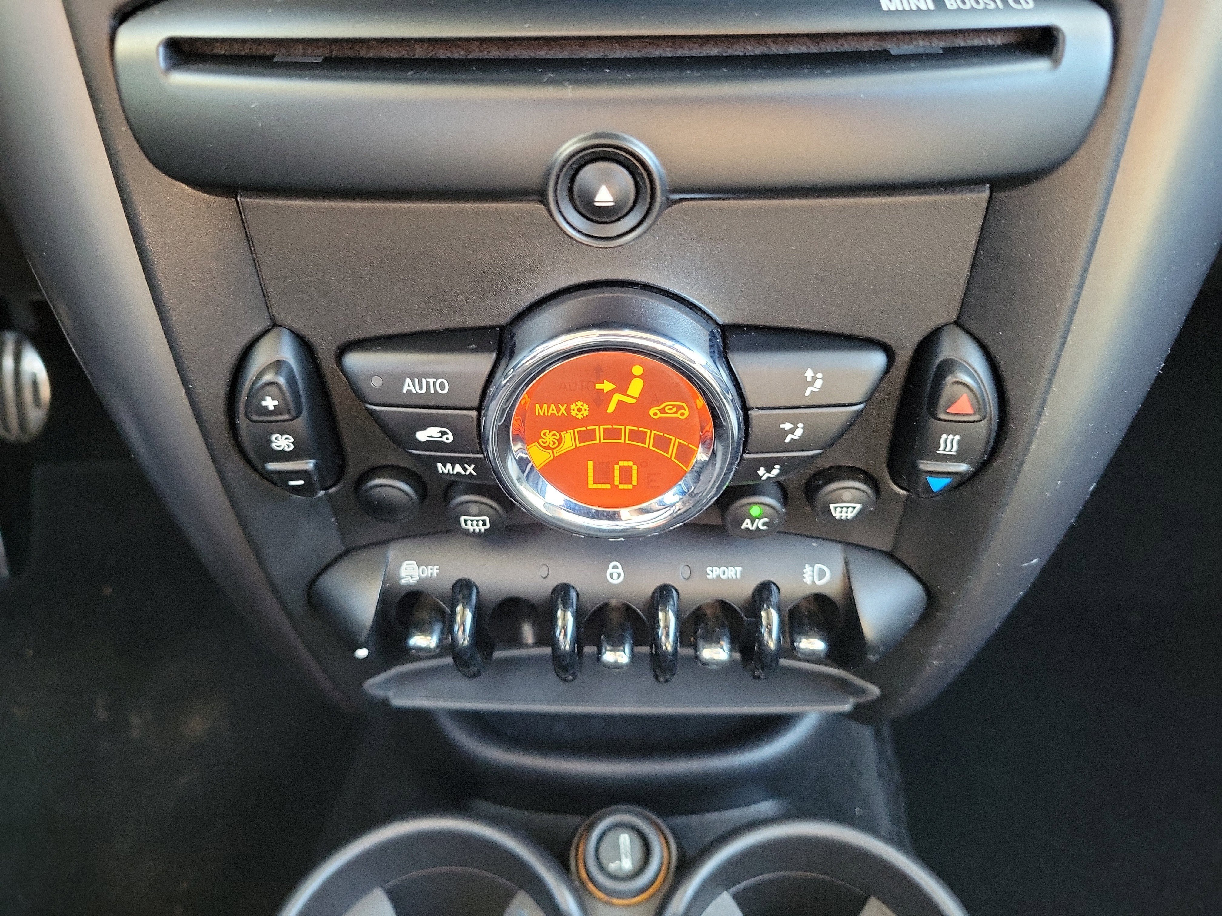 Used 2015 MINI Cooper Paceman S image 28